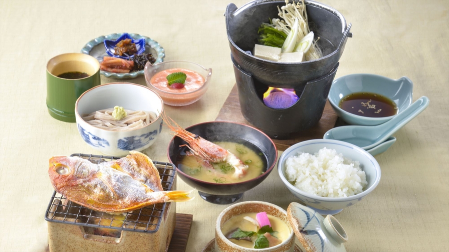 【朝食付】1日の始まりは朝食から！地元食材を生かした和朝食